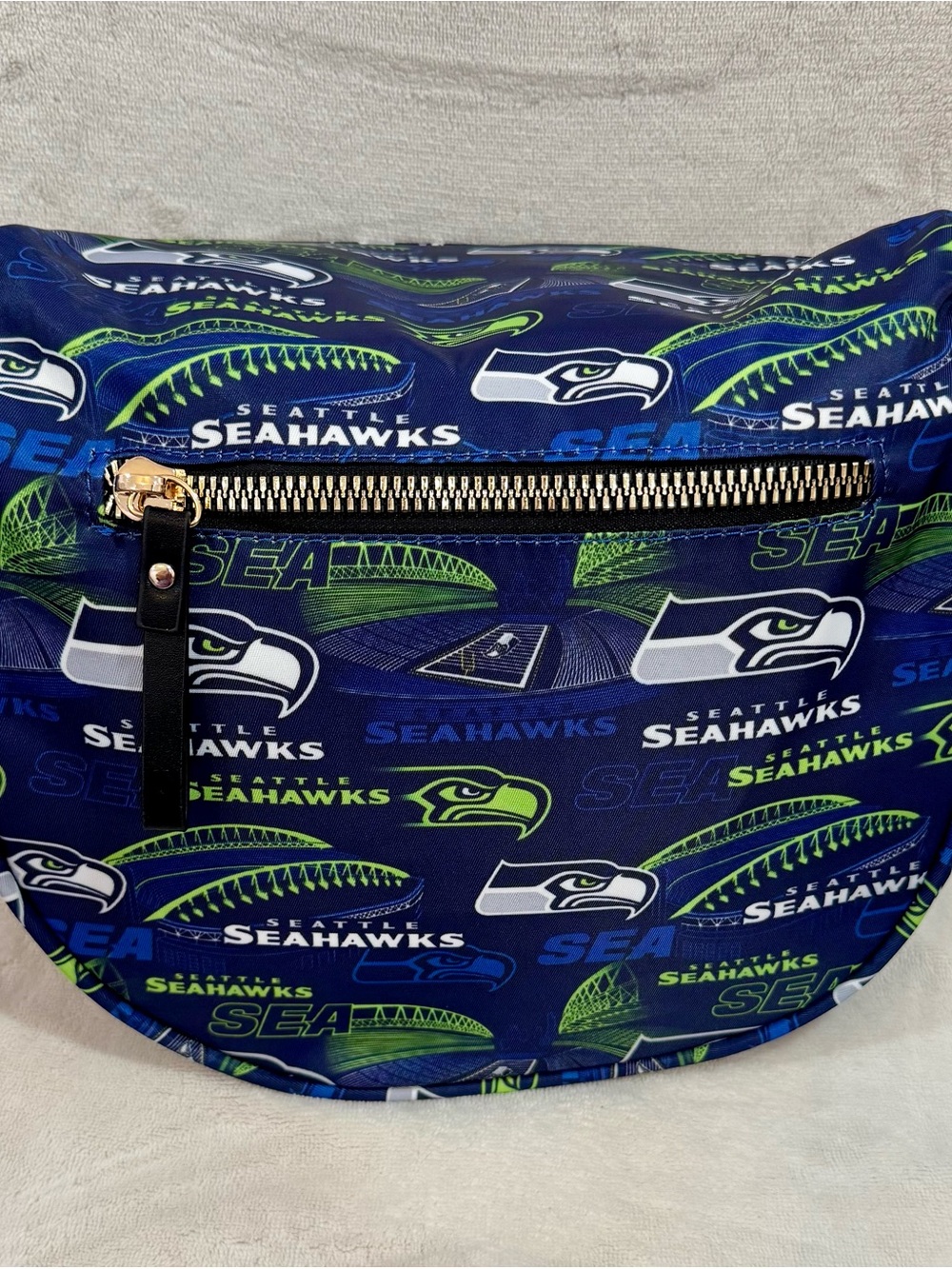 New Seattle Seahawks Navy & Neon Green Crossbody Bum Bag w/ long strap size incl - Picture 6 of 7